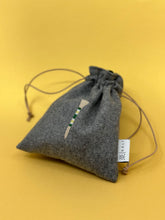 Load image into Gallery viewer, Urban grey Tee pouch